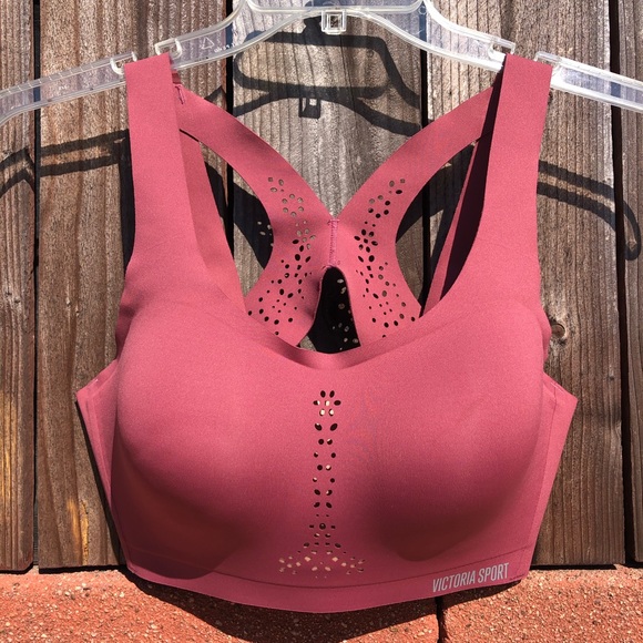 Victoria's Secret Other - NWOT Victoria Secret’s Sports bra Maroon Sz. 36C